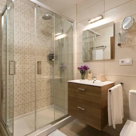 La Nuit Con Parking Gratis En Centro Historico *